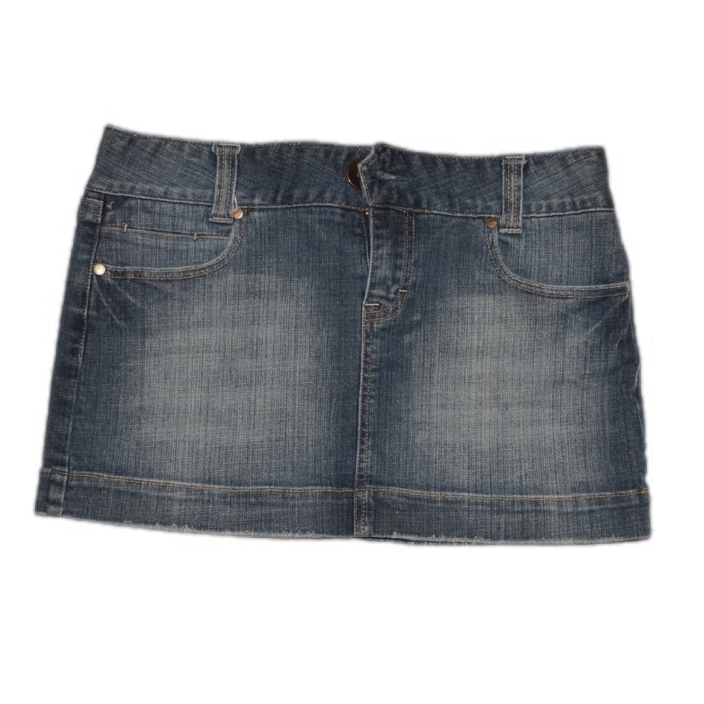 Vanity Size 7‎ Mini Skirt Med Wash 0296